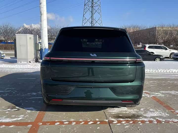 Фото 8 - LiXiang L8