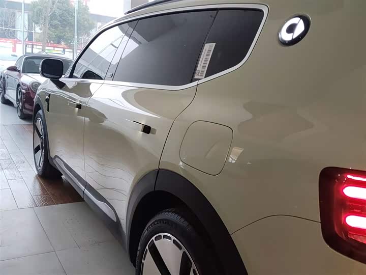 Фото 5 - Smart #5