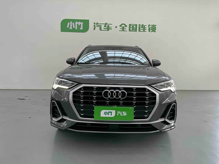 Фото 2 - Audi Q3