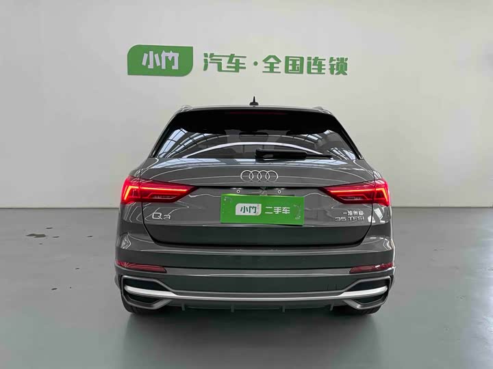 Фото 4 - Audi Q3
