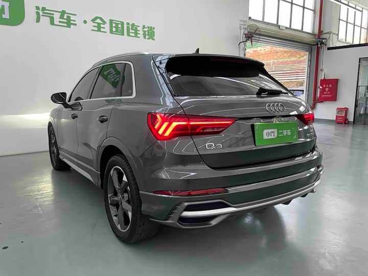 Фото 6 - Audi Q3