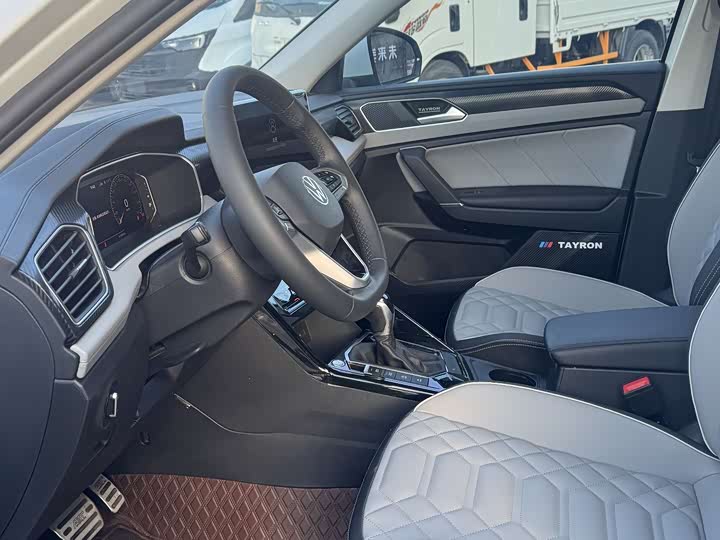 Фото 4 - Volkswagen Tayron