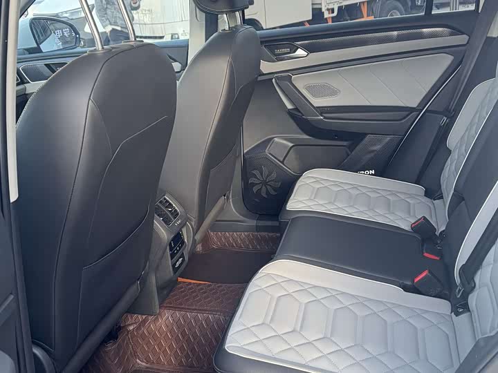 Фото 5 - Volkswagen Tayron