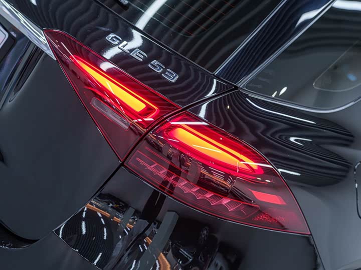 Фото 8 - Mercedes-Benz GLE-Class AMG