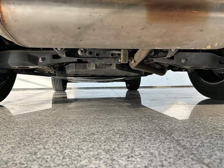 Фото 9 - Toyota Wildlander