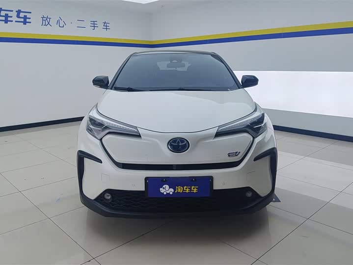 Фото 2 - Toyota C-HR EV