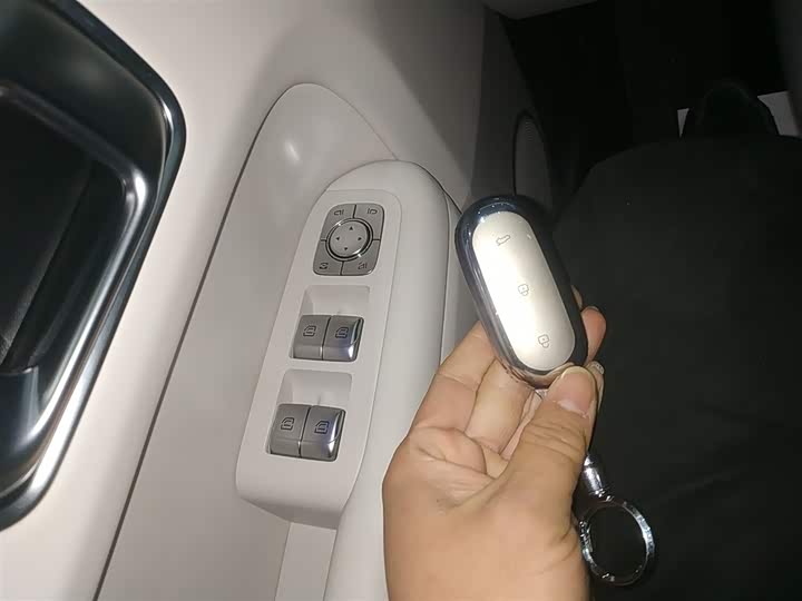 Фото 9 - LiXiang L6