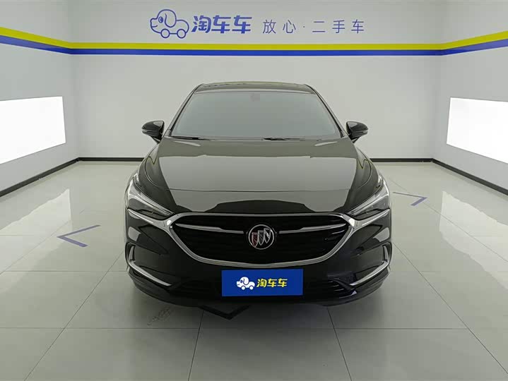 Фото 2 - Buick LaCrosse