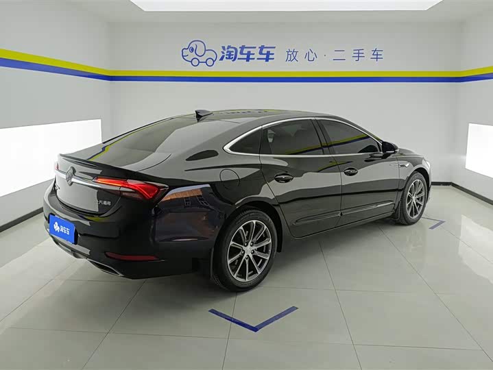 Фото 3 - Buick LaCrosse