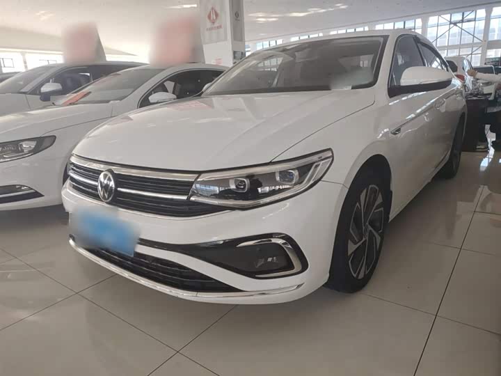 Фото 1 - Volkswagen Bora