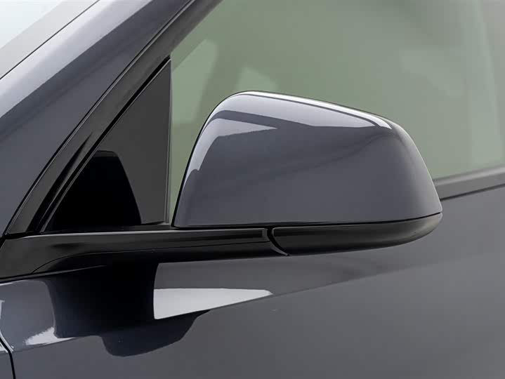 Фото 9 - Tesla Model Y