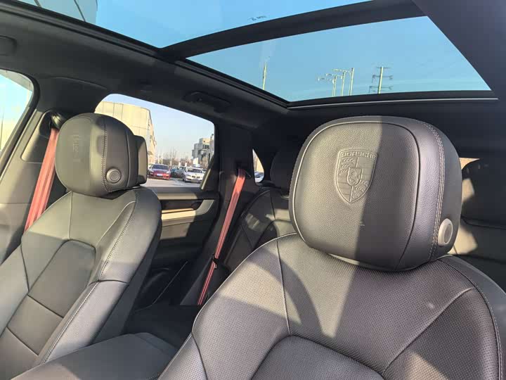 Фото 4 - Porsche Cayenne