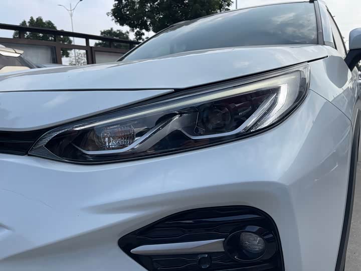 Фото 4 - Toyota Wildlander