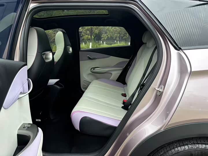 Фото 8 - BYD Dolphin