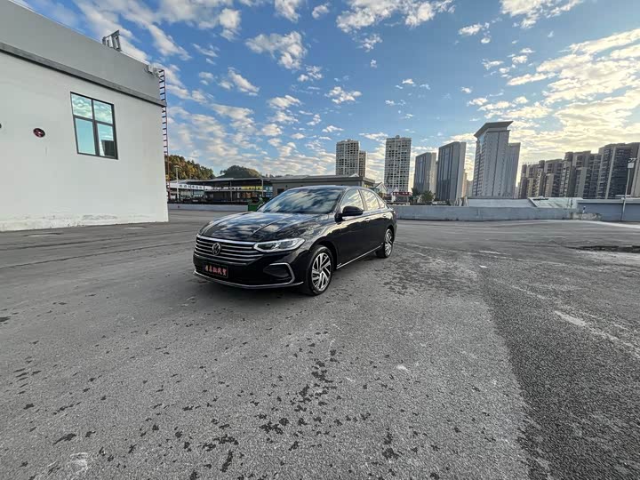 Фото 4 - Volkswagen Lavida