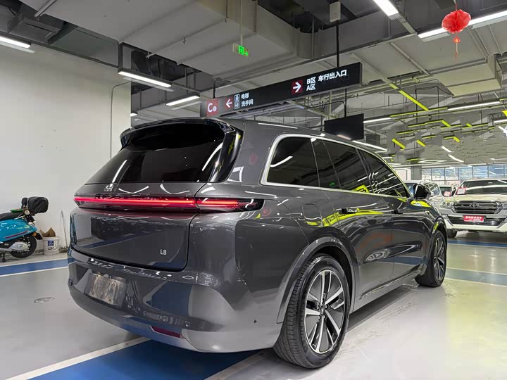 Фото 6 - LiXiang L8