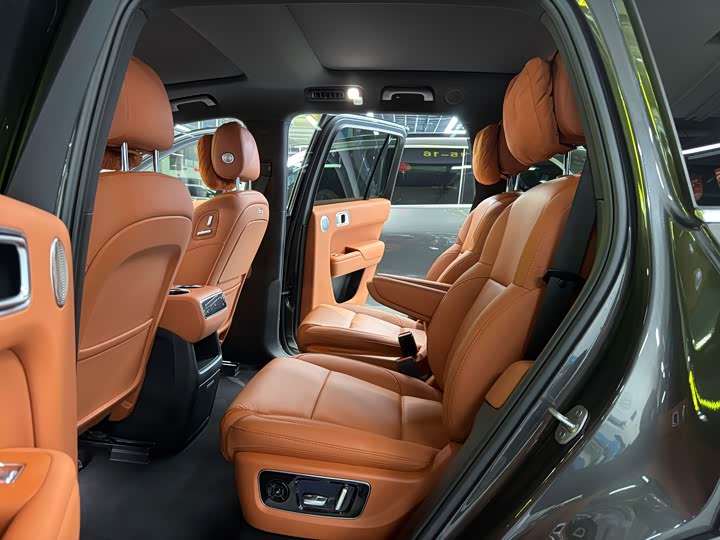 Фото 9 - LiXiang L8