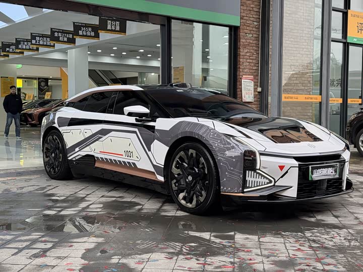 Фото 3 - HiPhi Z