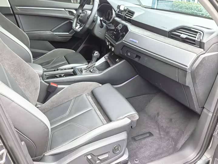 Фото 9 - Audi Q3 Sportback