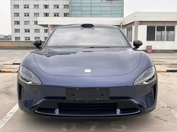 Фото 1 - Xiaomi SU7