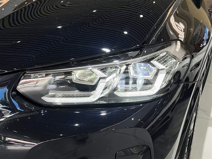 Фото 7 - BMW iX3