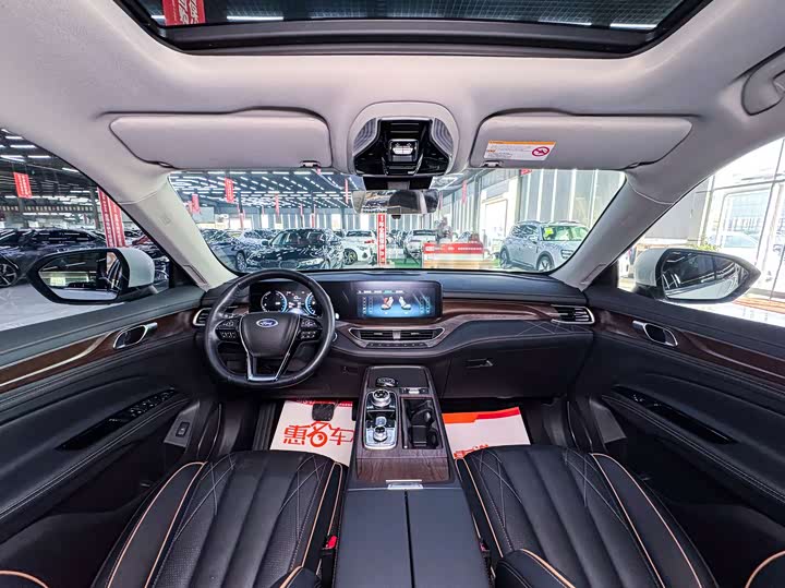 Фото 8 - Ford Equator