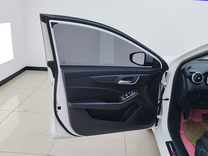 Фото 7 - MG Motor 6