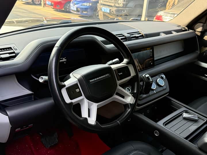 Фото 4 - Land Rover Defender