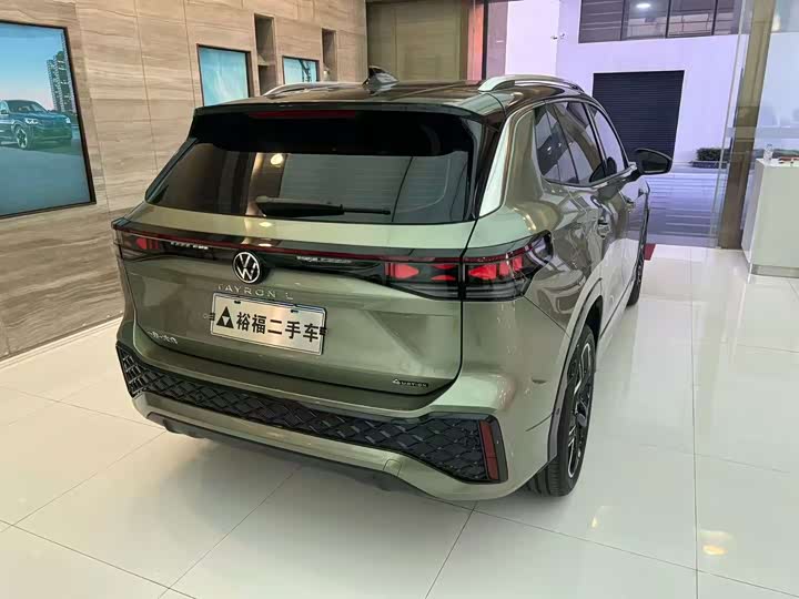 Фото 9 - Volkswagen Tayron