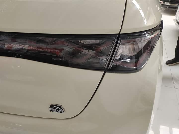 Фото 8 - BYD Dolphin