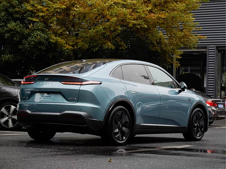 Фото 5 - Nio Onvo L60