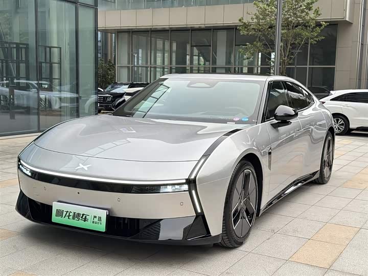 Фото 1 - XPeng P7