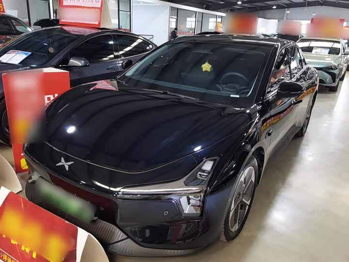 Фото 2 - XPeng Mona M03