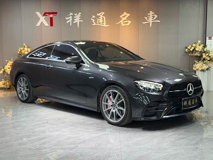 Фото 3 - Mercedes-Benz E-Class