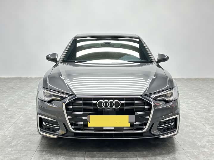 Фото 7 - Audi A6L