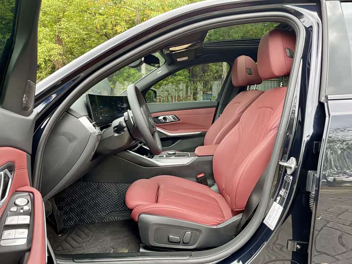 Фото 7 - BMW 3 Series