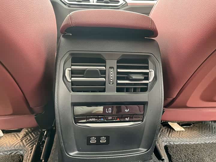 Фото 9 - BMW 3 Series