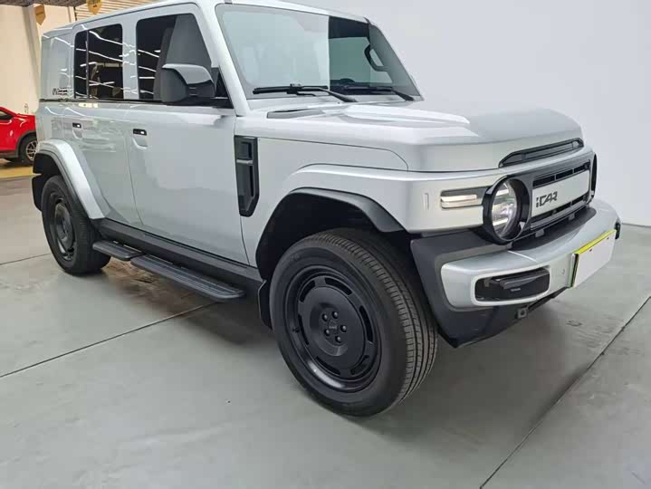 Фото 4 - Chery iCar V23