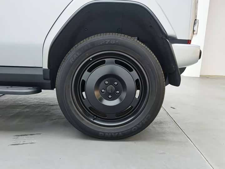 Фото 8 - Chery iCar V23