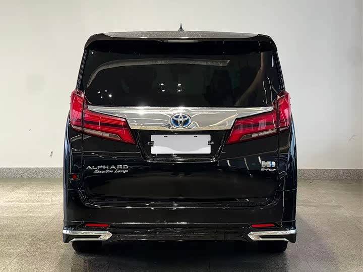 Фото 8 - Toyota Alphard