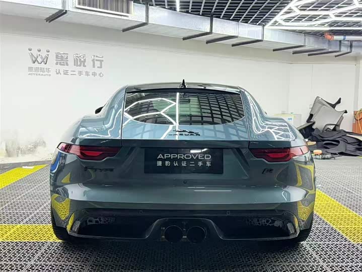 Фото 4 - Jaguar F-Type