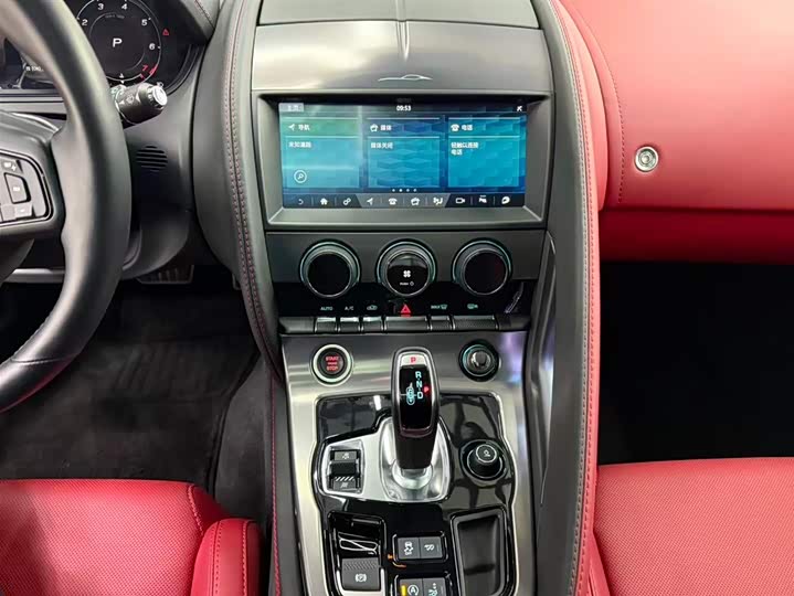 Фото 9 - Jaguar F-Type