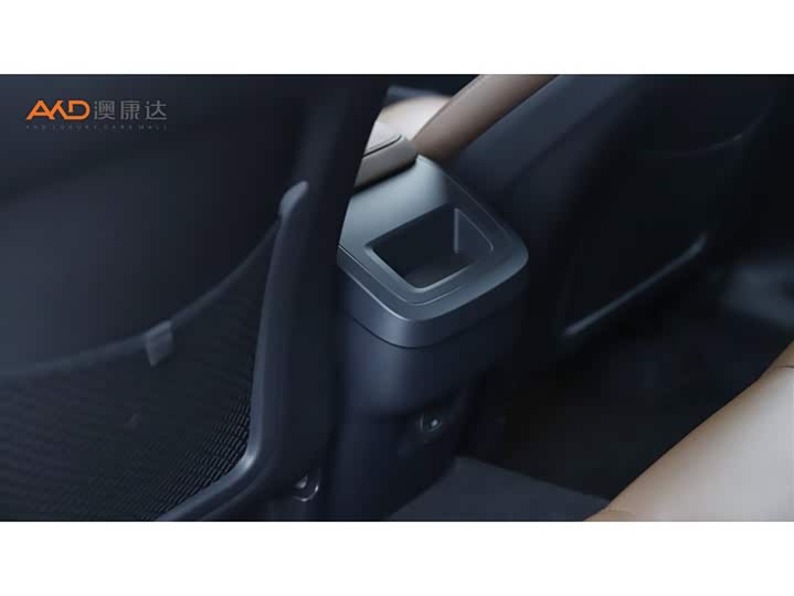 Фото 9 - Volvo XC60