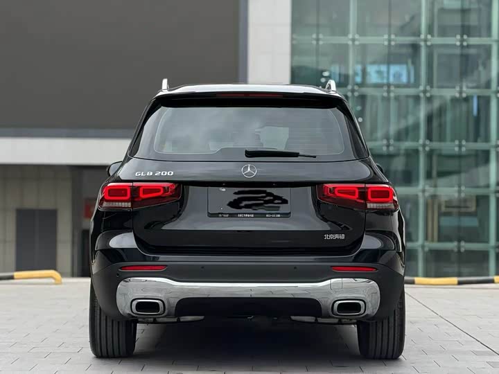 Фото 9 - Mercedes-Benz GLB-Class