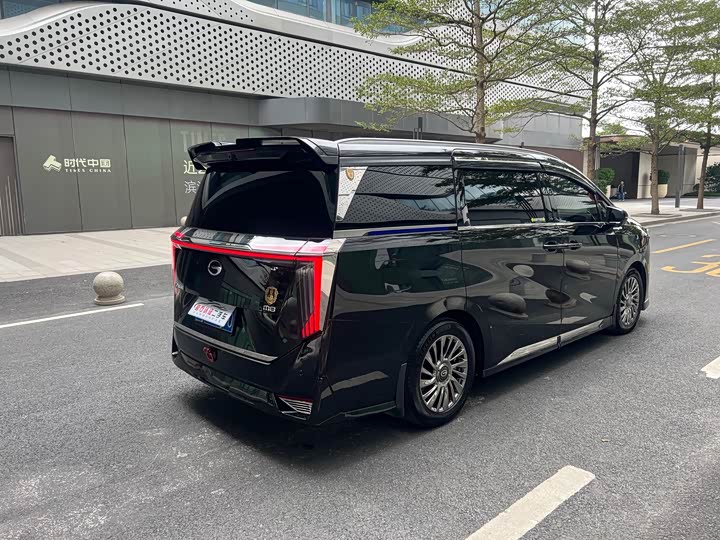 Фото 3 - GAC Trumpchi M8