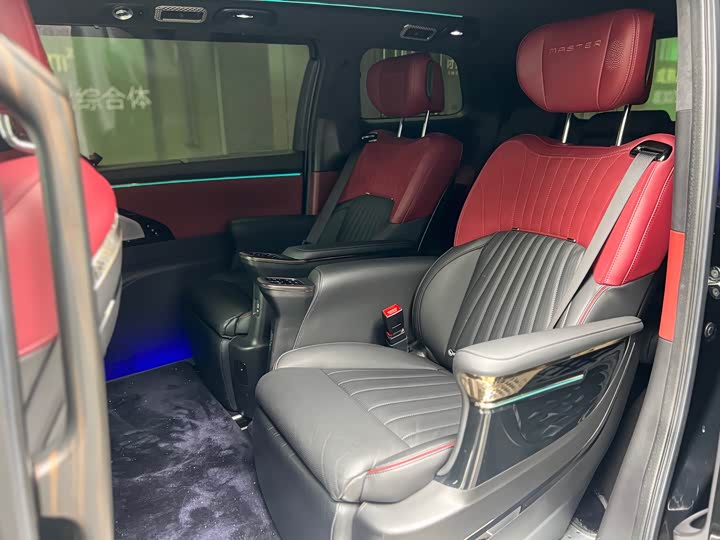 Фото 5 - GAC Trumpchi M8