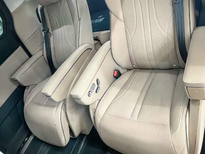 Фото 7 - XPeng X9