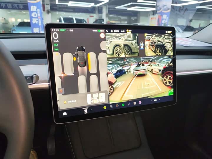 Фото 5 - Tesla Model Y