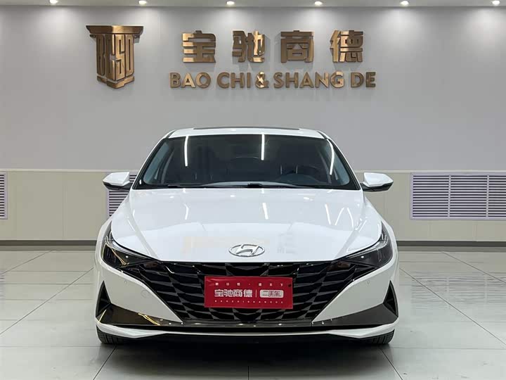 Фото 2 - Hyundai Elantra N line