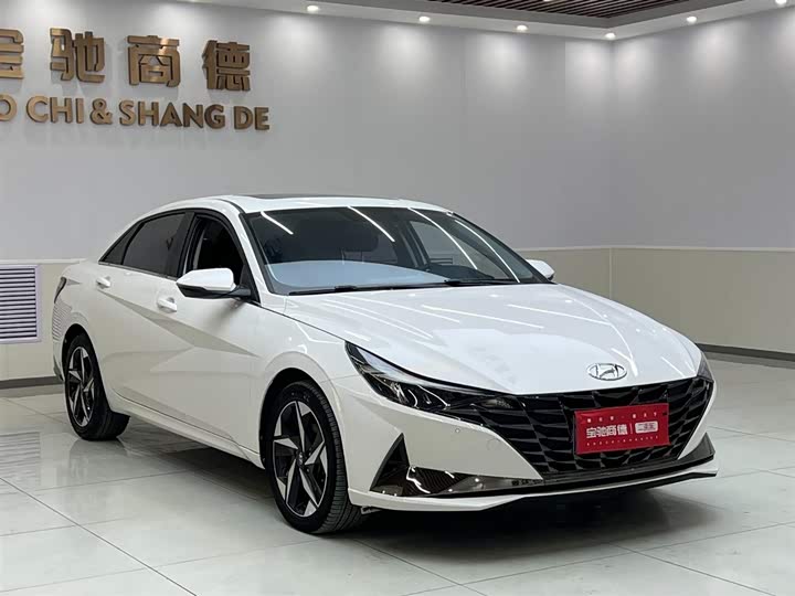 Фото 3 - Hyundai Elantra N line